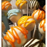 Allie's Sweet Tooth: Cake Pops to Match Party Theme